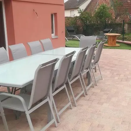 Chez Mamema بيت للعطل مارْلونا